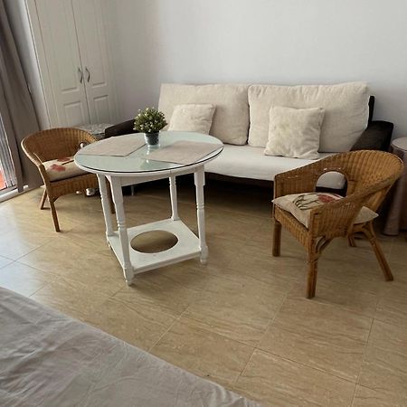 Magnifico Apartamento En La Carihuela, Torremolino Torremolinos Kültér fotó
