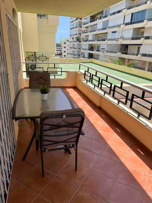 Magnifico Apartamento En La Carihuela, Torremolino Torremolinos Kültér fotó