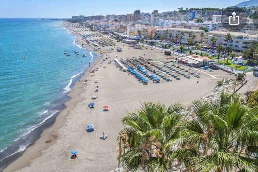 Magnifico Apartamento En La Carihuela, Torremolino Torremolinos Kültér fotó