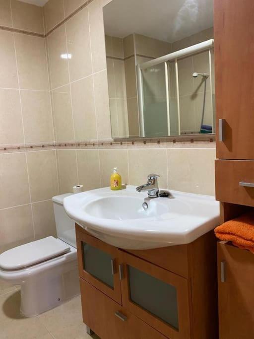 Magnifico Apartamento En La Carihuela, Torremolino Torremolinos Kültér fotó
