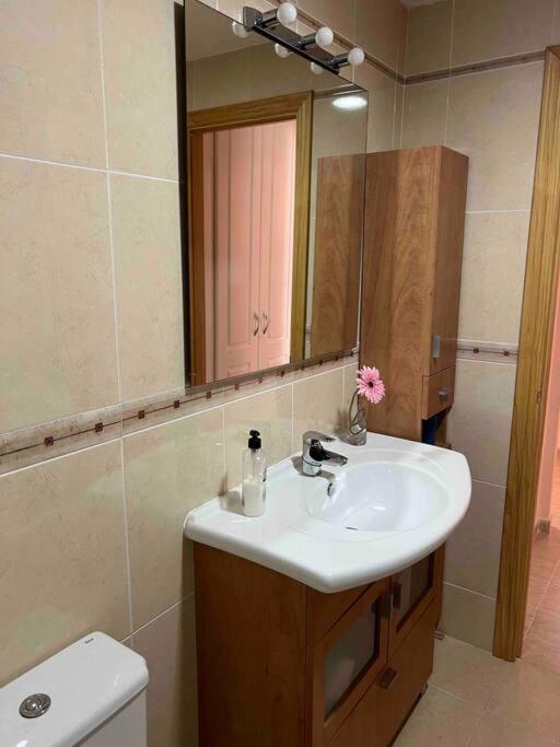 Magnifico Apartamento En La Carihuela, Torremolino Torremolinos Kültér fotó