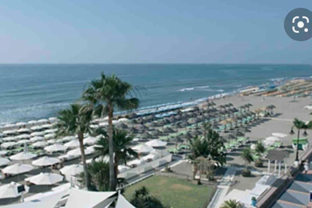 Magnifico Apartamento En La Carihuela, Torremolino Torremolinos Kültér fotó