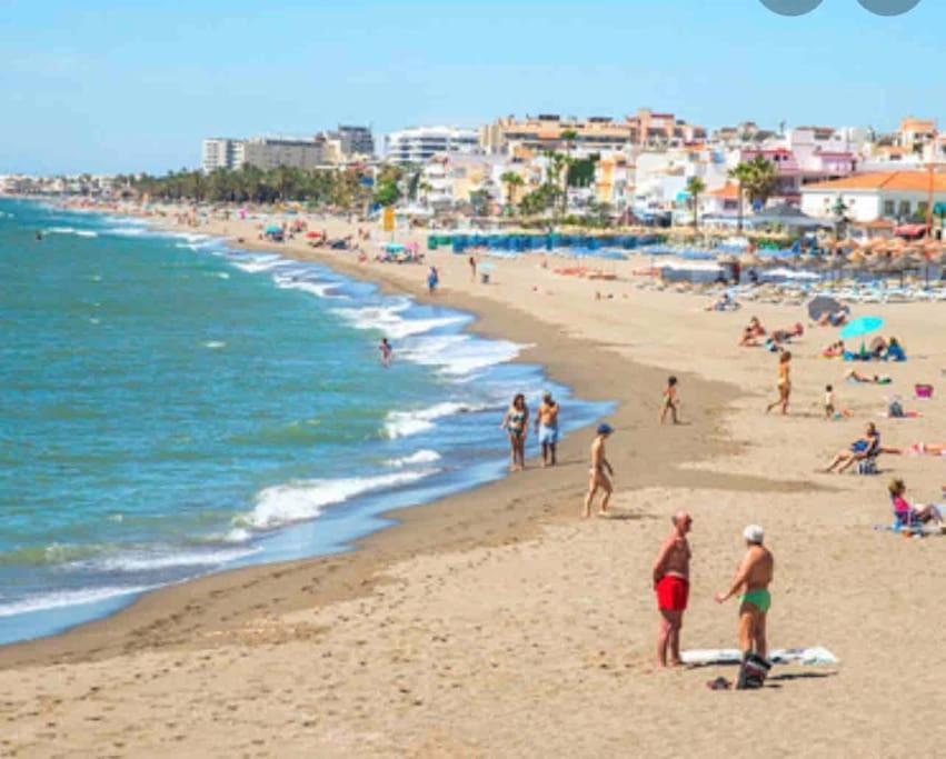 Magnifico Apartamento En La Carihuela, Torremolino Torremolinos Kültér fotó