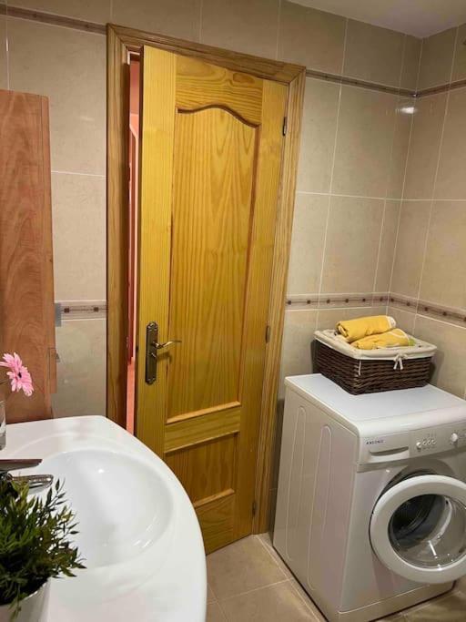Magnifico Apartamento En La Carihuela, Torremolino Torremolinos Kültér fotó