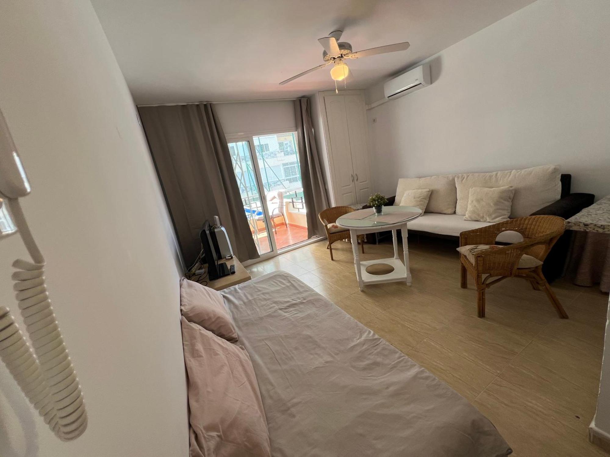 Magnifico Apartamento En La Carihuela, Torremolino Torremolinos Kültér fotó